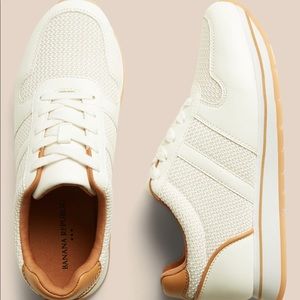 Banana Republic Sneaker